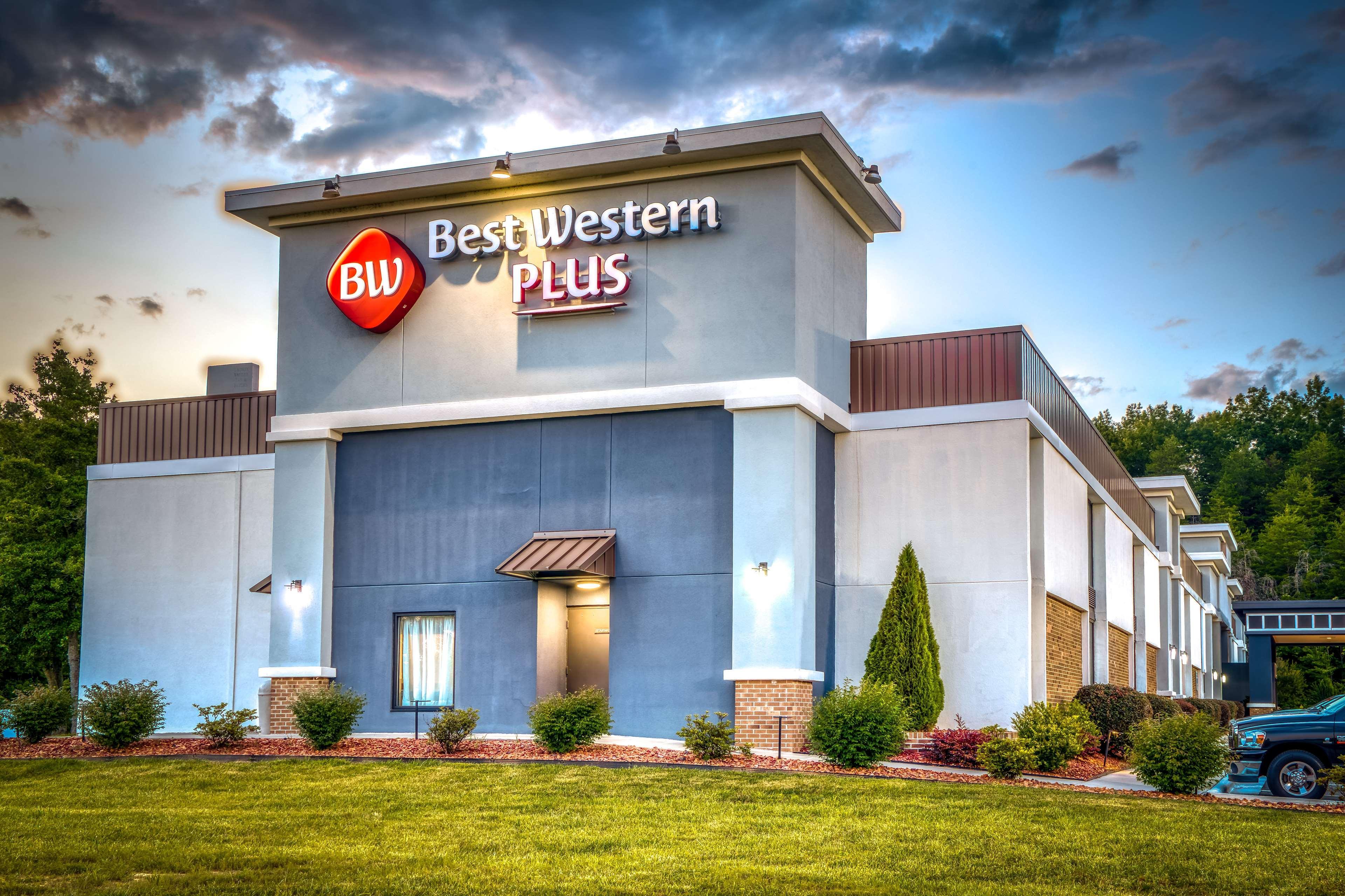 Best Western Plus Yadkin Valley Inn & Suites Jonesville Exterior foto