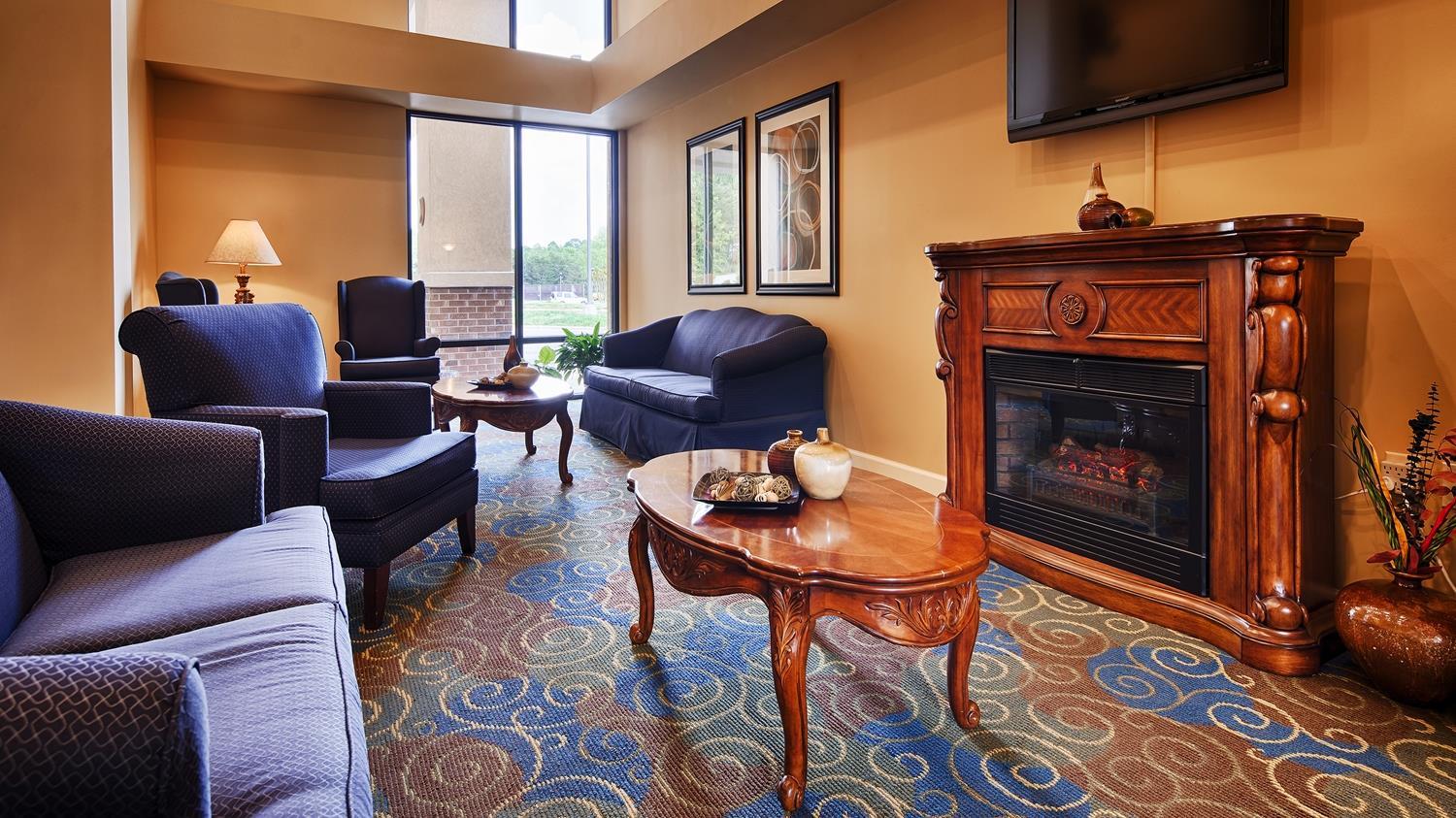 Best Western Plus Yadkin Valley Inn & Suites Jonesville Exterior foto