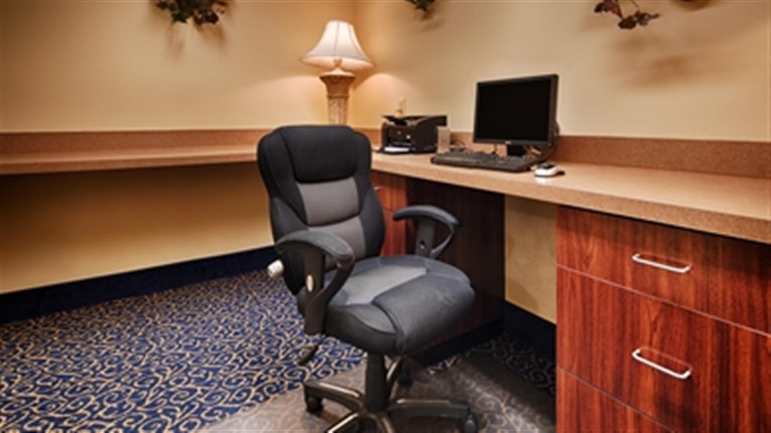 Best Western Plus Yadkin Valley Inn & Suites Jonesville Exterior foto